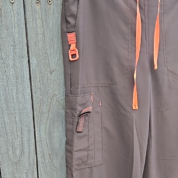 Carharrt Set For Women - Picture 6 of 8